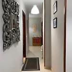 Al Lado Del Río En Cangas De Apartamento *