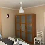 Al Lado Del Río En Cangas De Apartamento *